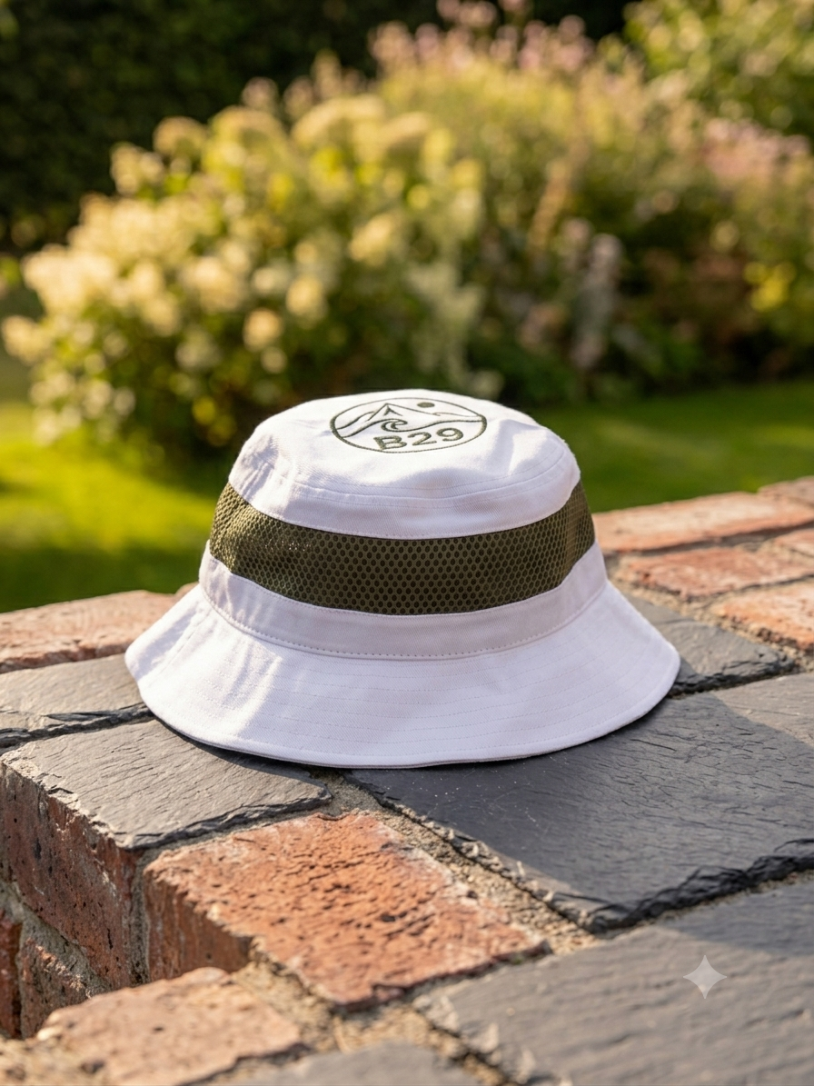 B29 Outdoor Hatt – Hvit/Grønn | Str. M/L